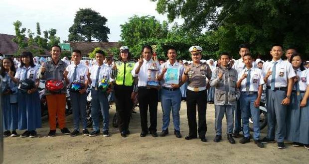 img-20160928-wa0008