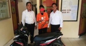 fitri2